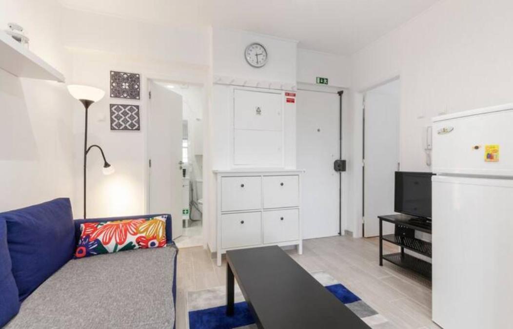 Beautiful 1 Bedroom Apartment Near Benfica Lisboa Exteriör bild